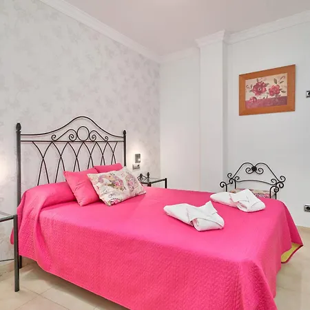 Lola 1 * Nerja